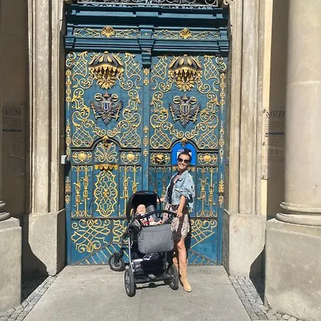 Dyrekcyjna アパート